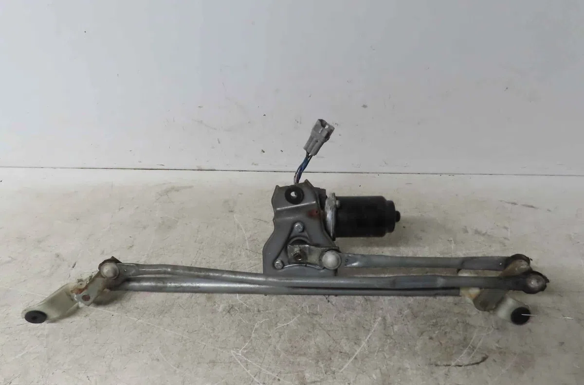 Moteur essuie-glace avant SUZUKI SWIFT III occasion
