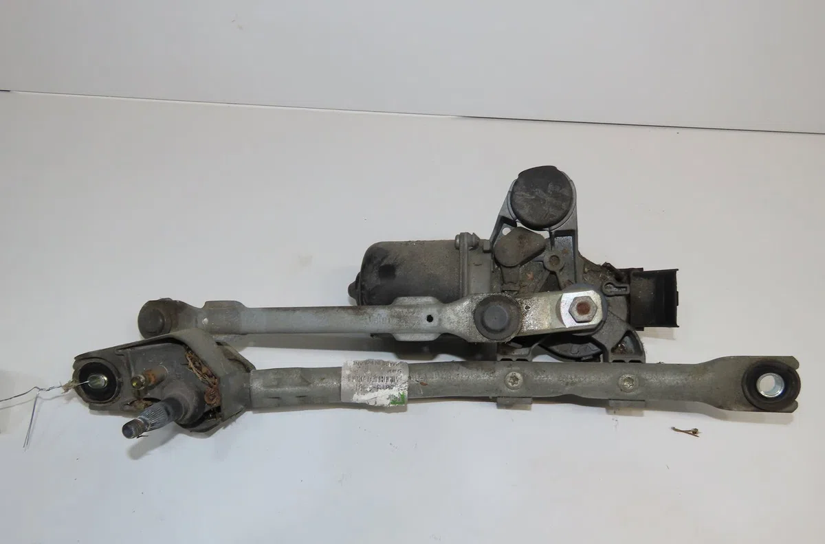 Moteur essuie-glace avant Toyota AYGO (_B1_) 1.0 (kgb10_) (2005-2014) 5 portes occasion