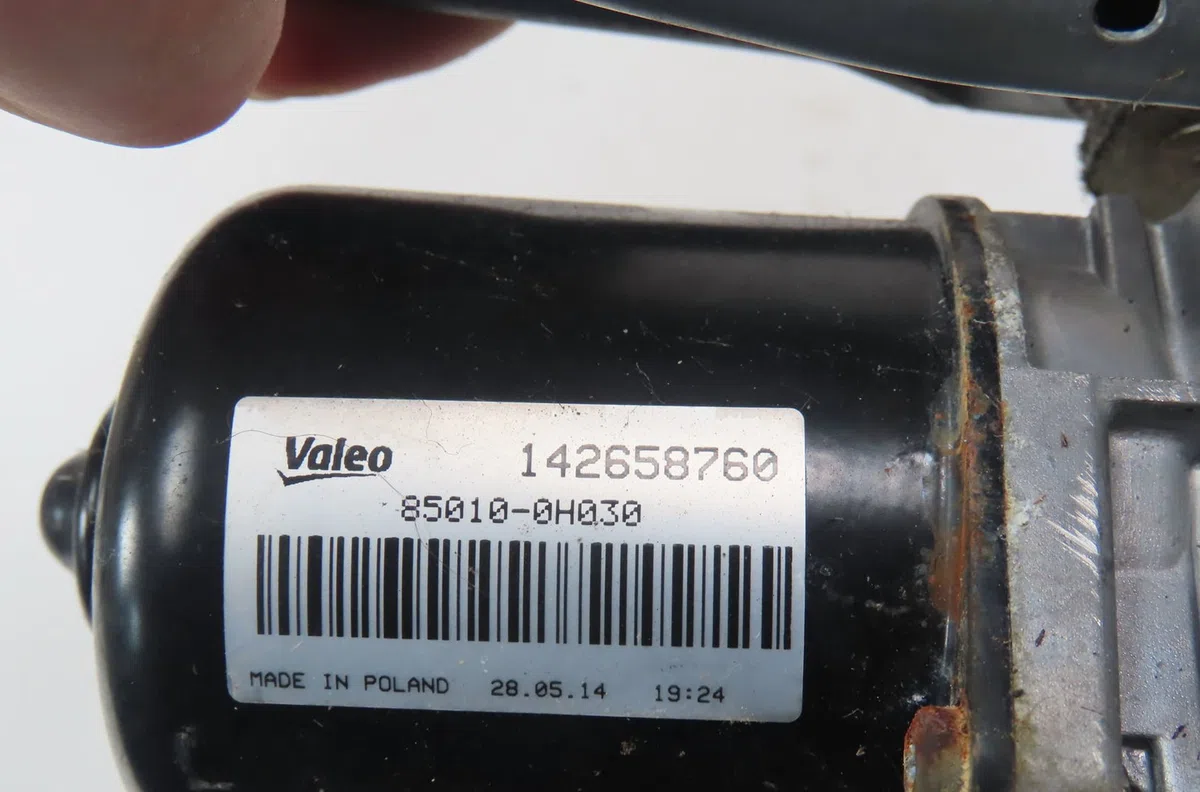 Moteur essuie-glace avant Toyota AYGO (_B4_) 1.0 (kgb40) (2014) occasion