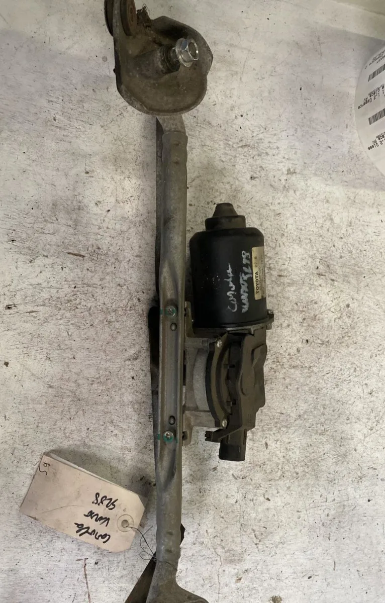 Moteur essuie-glace avant TOYOTA COROLLA VERSO 2 PHASE 2 occasion