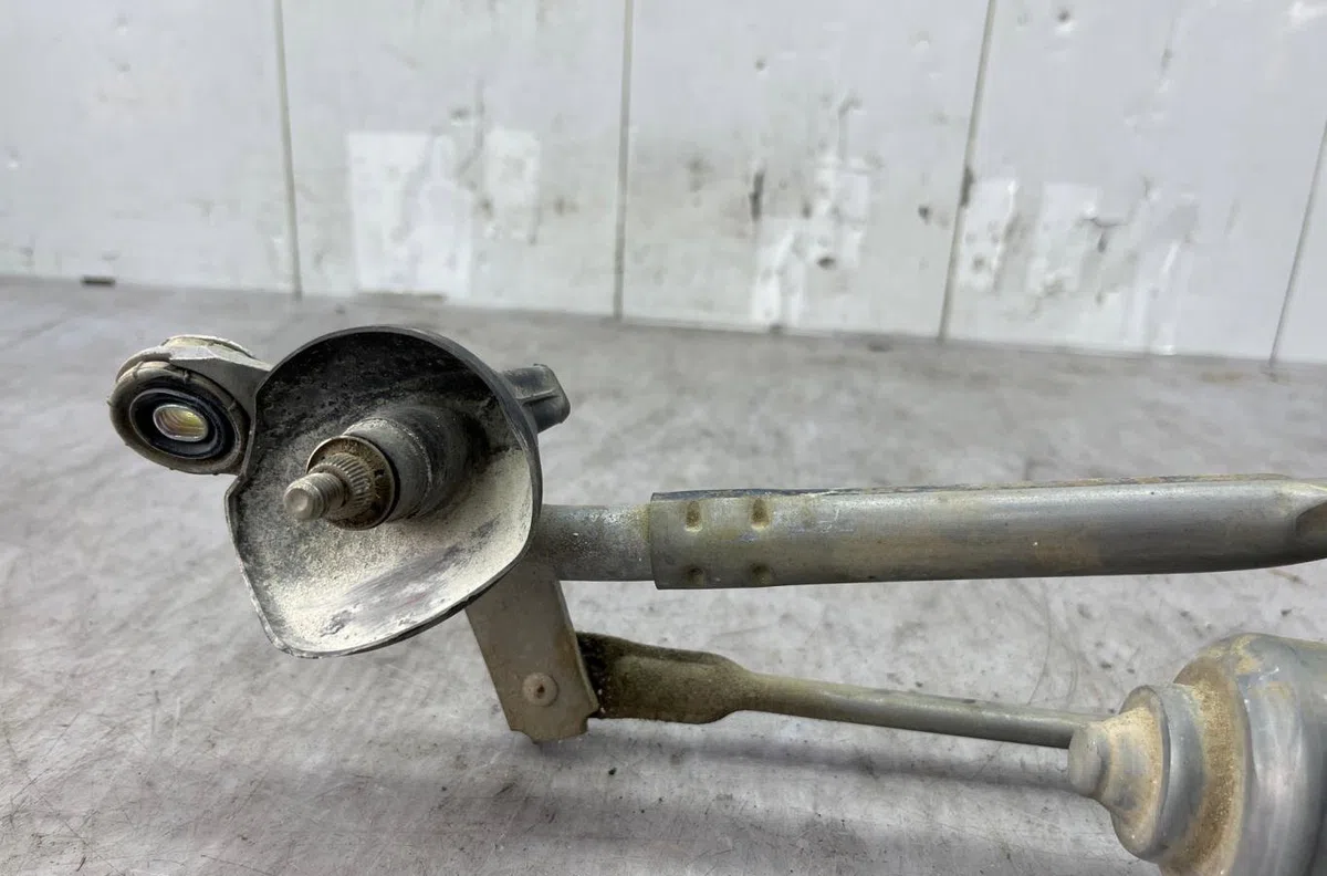 Moteur essuie-glace avant TOYOTA HILUX 4 PHASE 3 occasion