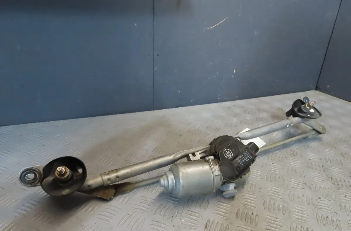 Moteur essuie-glace avant TOYOTA HILUX occasion