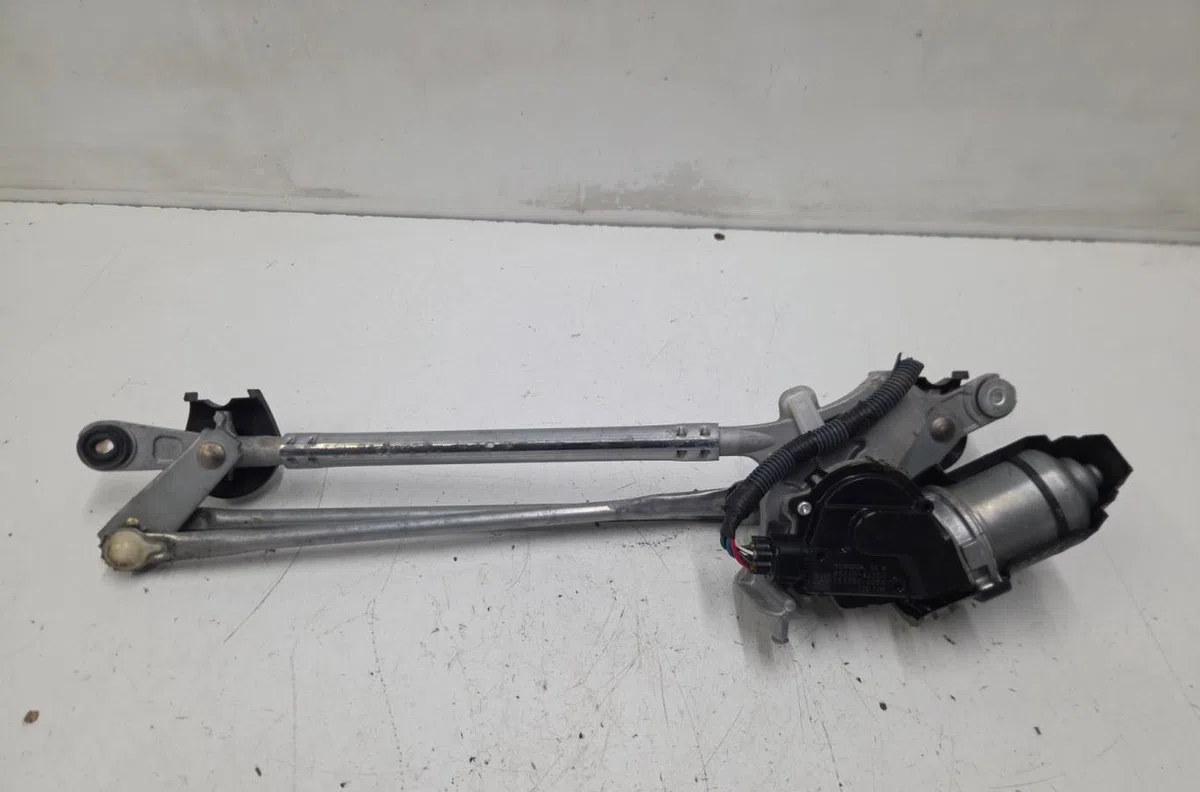 Moteur essuie-glace avant TOYOTA RAV4 3 PHASE 1 occasion