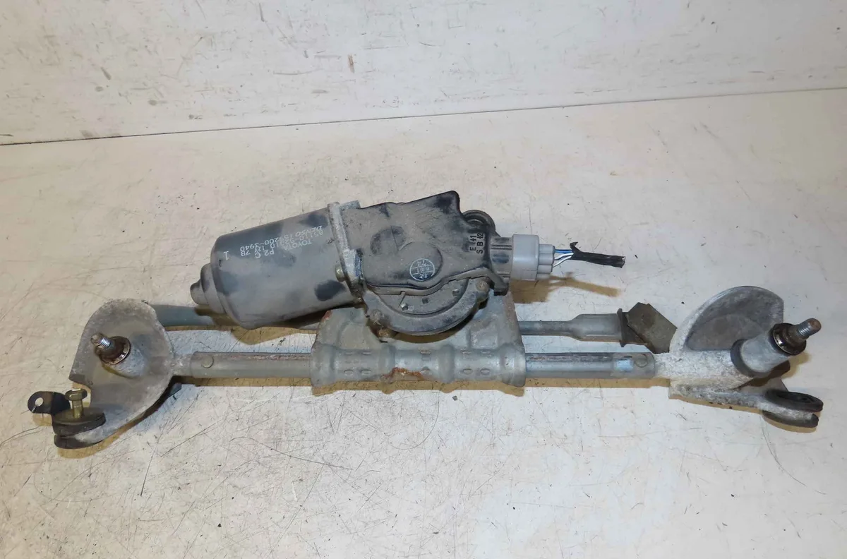 Moteur essuie-glace avant TOYOTA YARIS I occasion