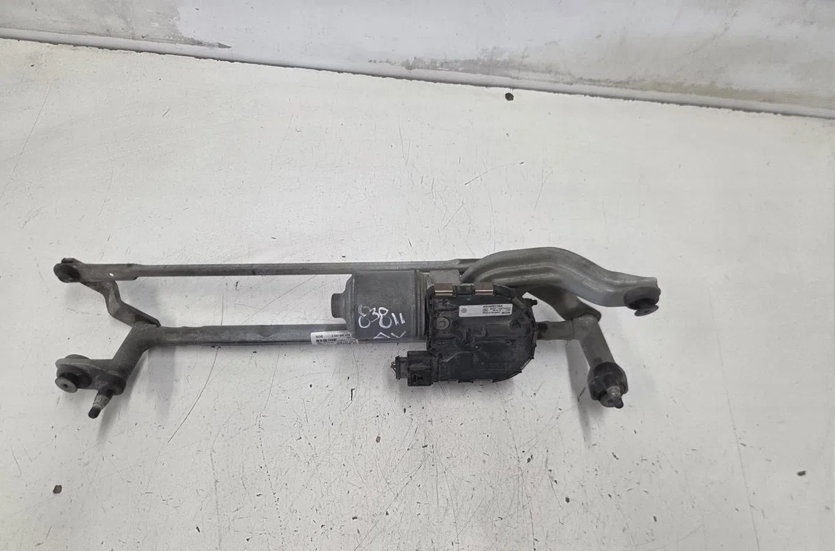 Moteur essuie-glace avant VOLKSWAGEN GOLF 7 PHASE 1 occasion