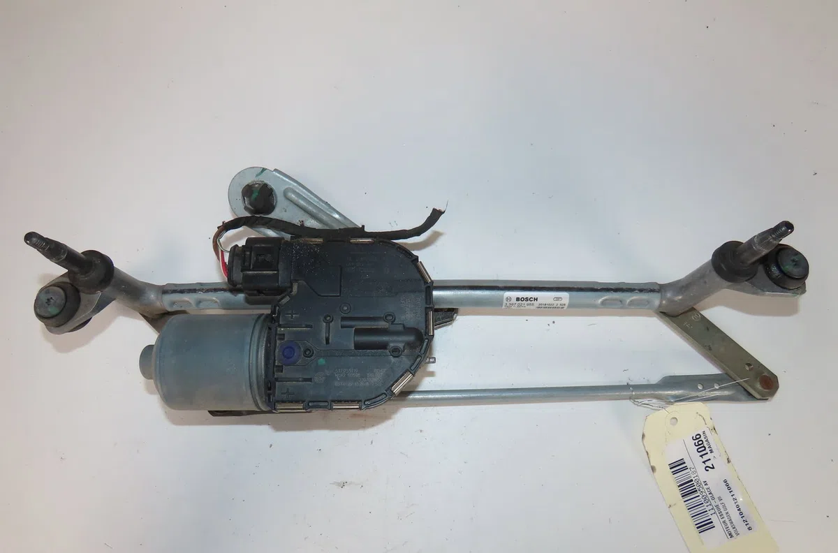 Moteur essuie-glace avant Volkswagen GOLF SPORTSVAN VII (AM1, AN1) 1.0 tsi (2015-2020) occasion