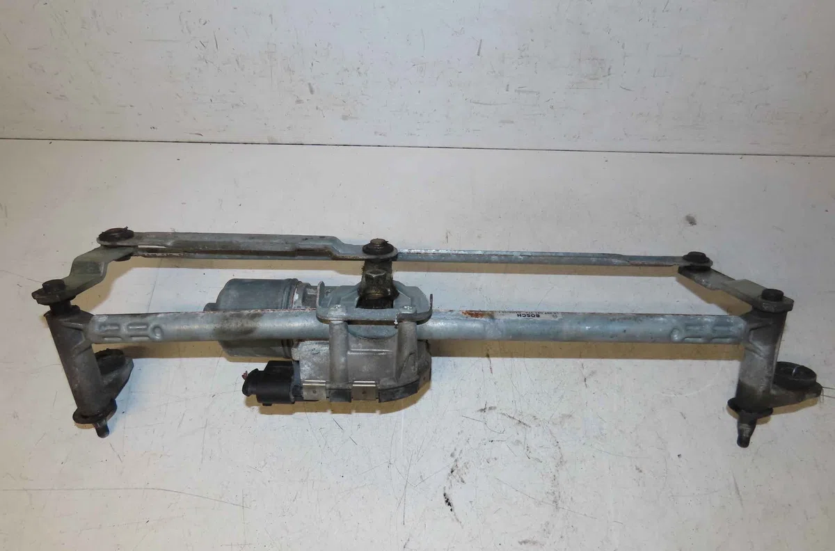 Moteur essuie-glace avant VOLKSWAGEN GOLF VI occasion