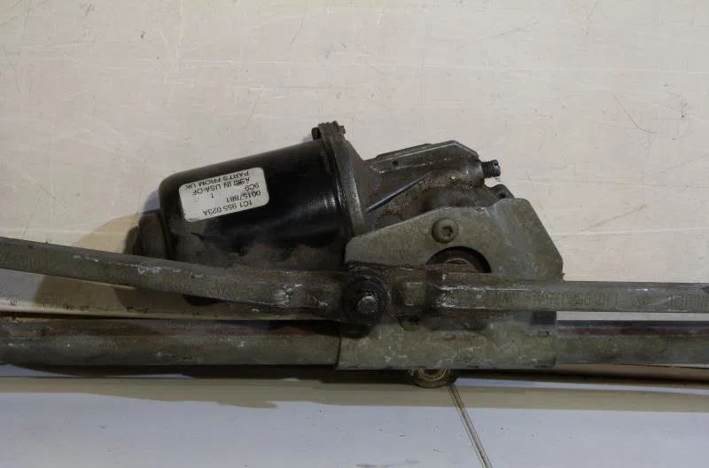 Moteur essuie-glace avant VOLKSWAGEN NEW BEETLE 1 PHASE 1 occasion