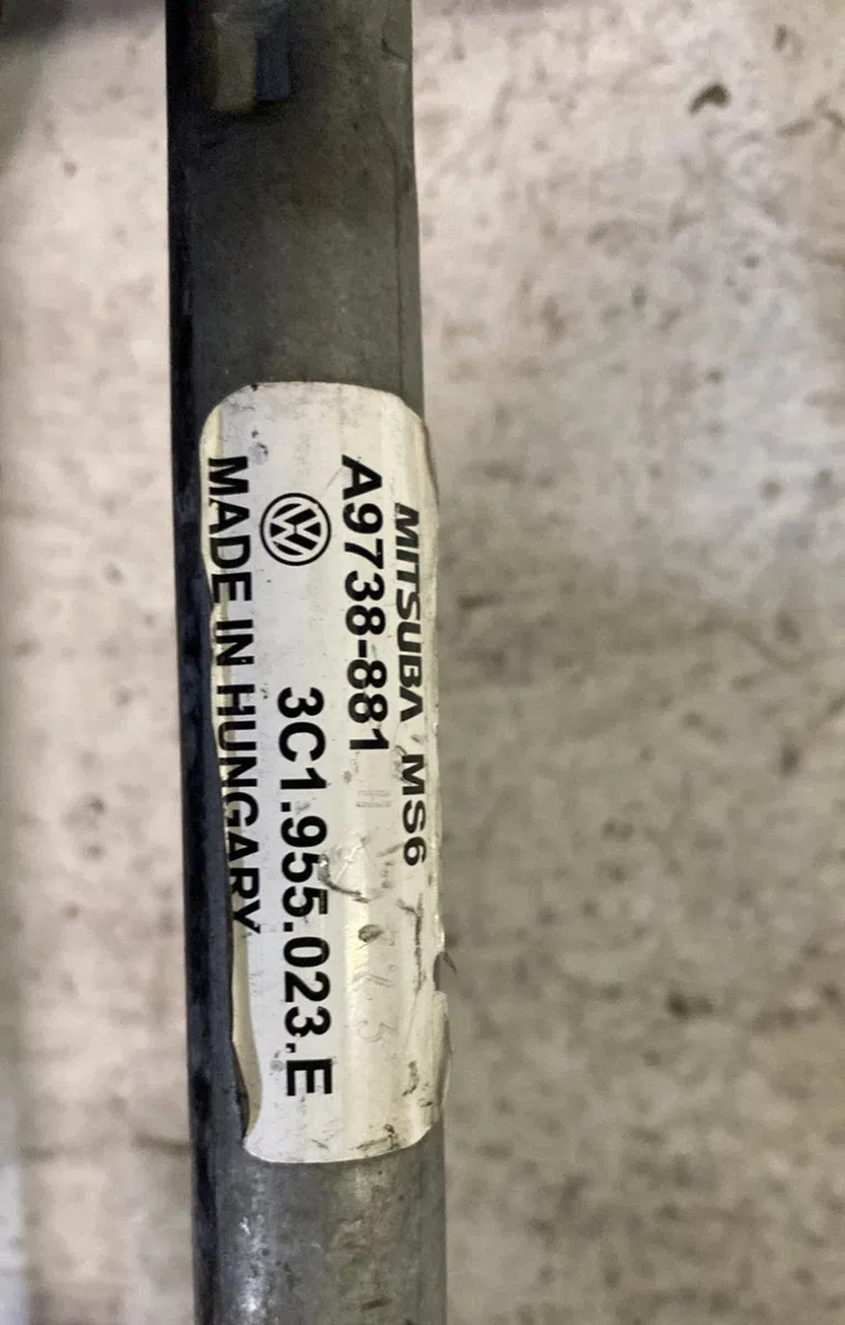 Moteur essuie-glace avant Volkswagen PASSAT B6 (3C2) 1.9 tdi (2005-2010) 4 portes occasion