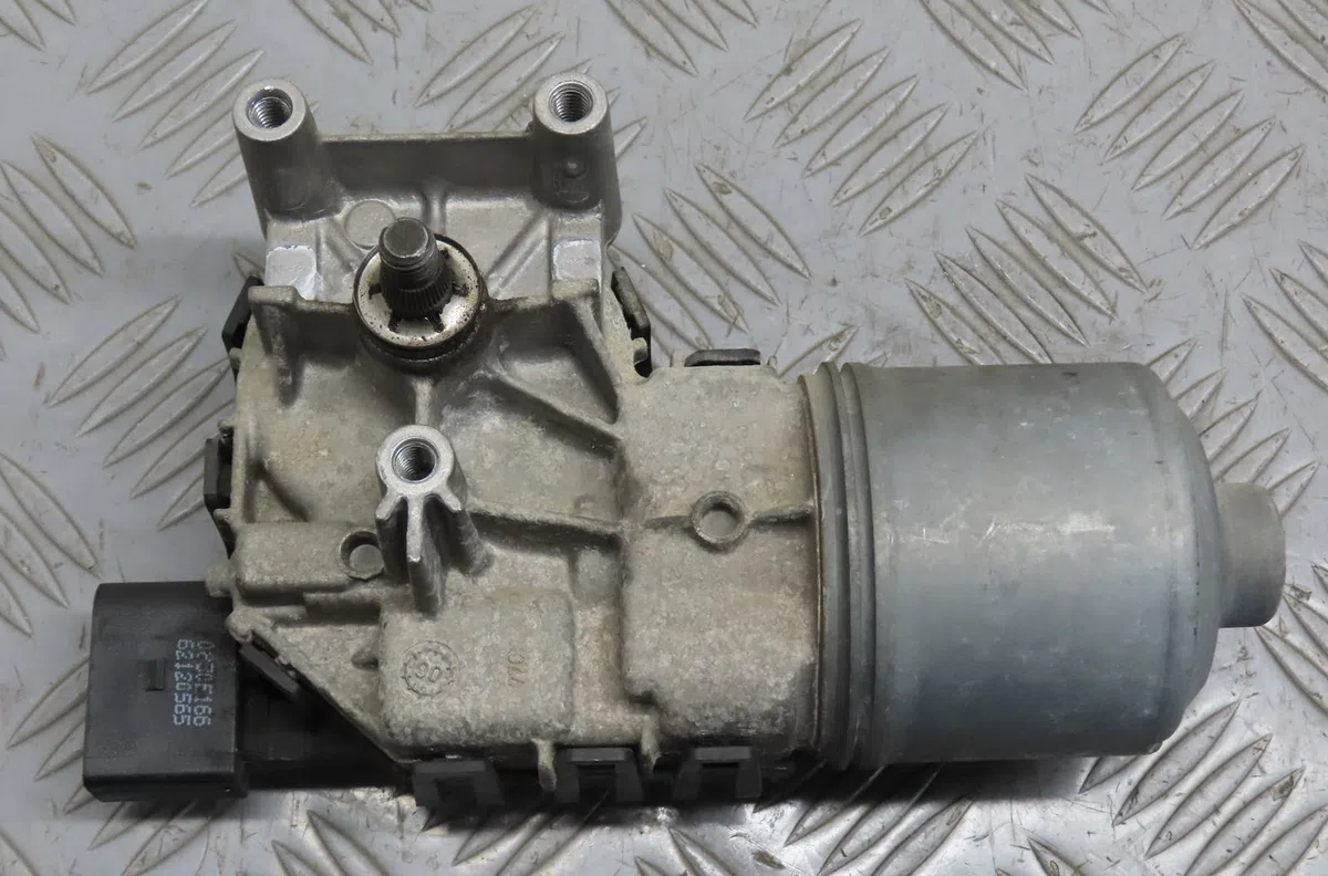 Moteur essuie-glace avant Volkswagen POLO (9N_, 9A_) 1.4 tdi (2001-2005) 5 portes occasion