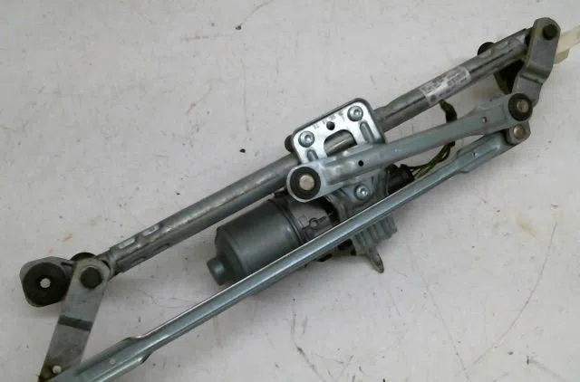 Moteur essuie-glace avant Volkswagen POLO V (6R1, 6C1) 1.2 (2009) occasion
