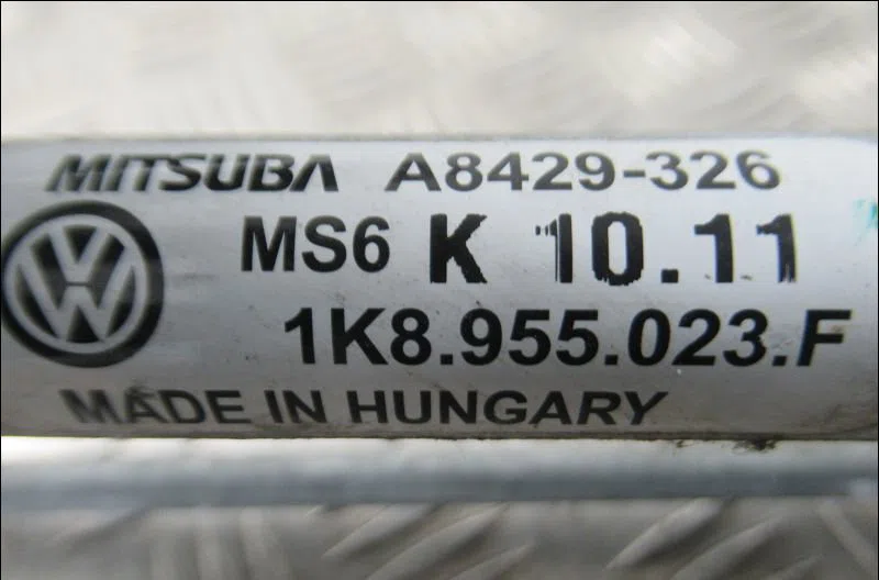 Moteur essuie-glace avant Volkswagen SCIROCCO III (137, 138) 2.0 tdi (2010-2017) occasion
