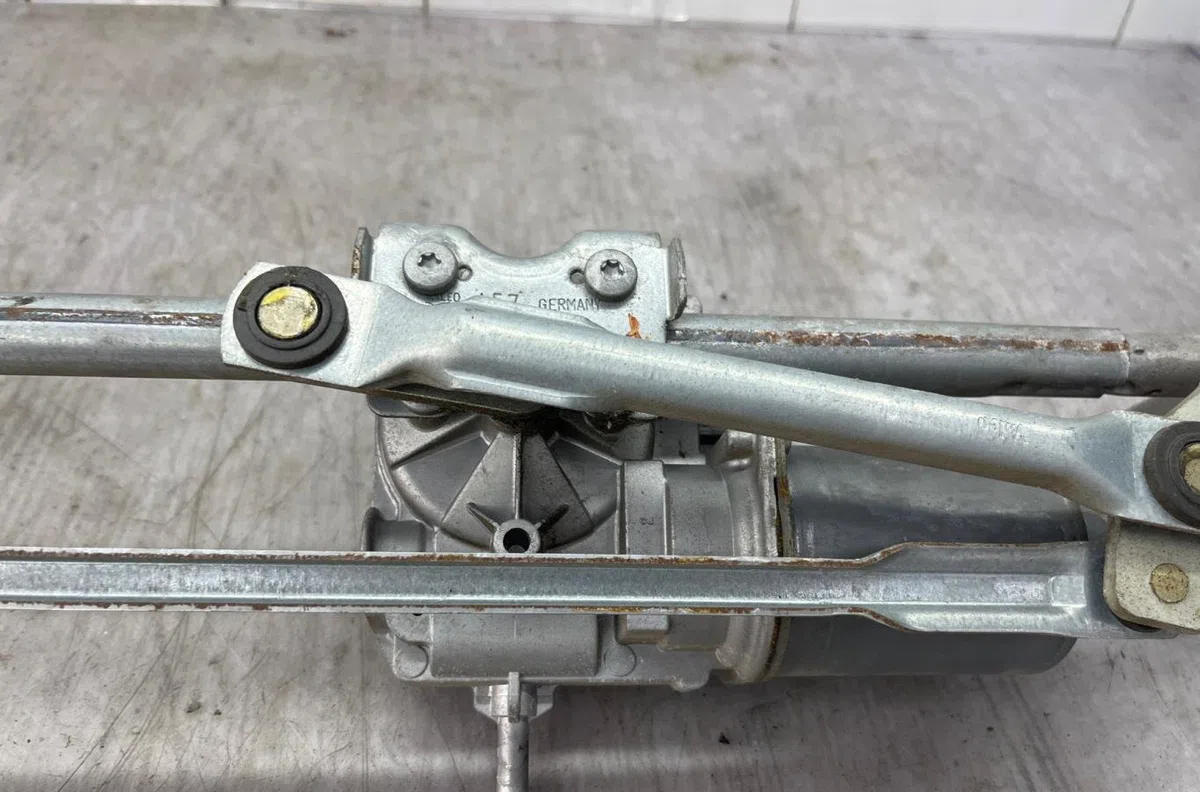 Moteur essuie-glace avant VOLKSWAGEN TIGUAN 1 PHASE 1 occasion