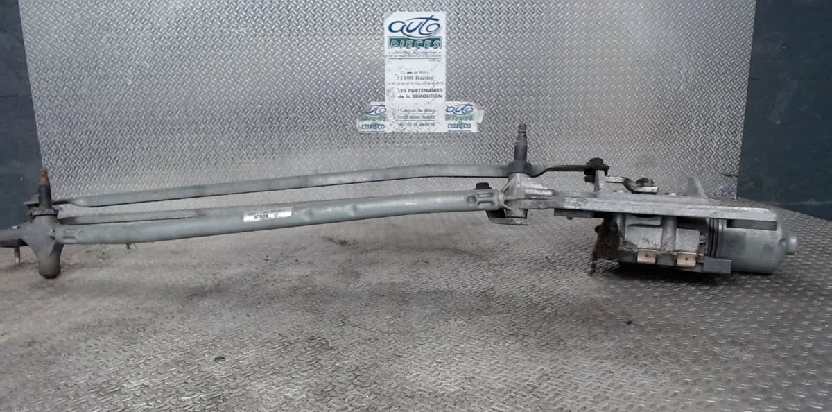Moteur essuie-glace avant VOLVO C 30 C 30 PHASE 1 occasion