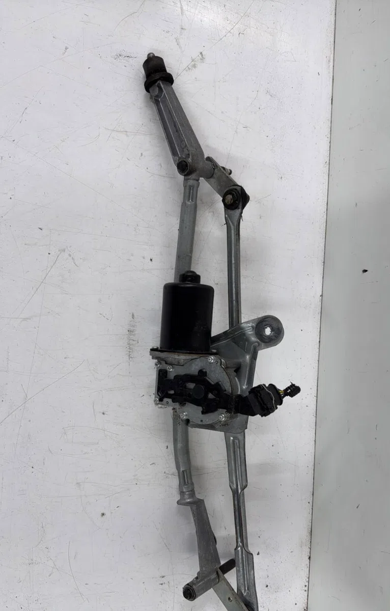 Moteur essuie-glace avant Volvo S60 I (384) 2.4 (2000-2010) occasion