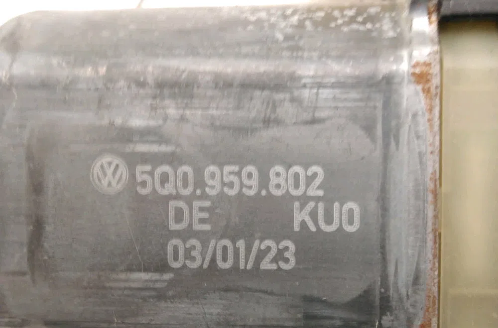 Moteur leve-vitre ard Audi A3 Sportback (8YA) 35 tfsi mild hybrid (2020) occasion