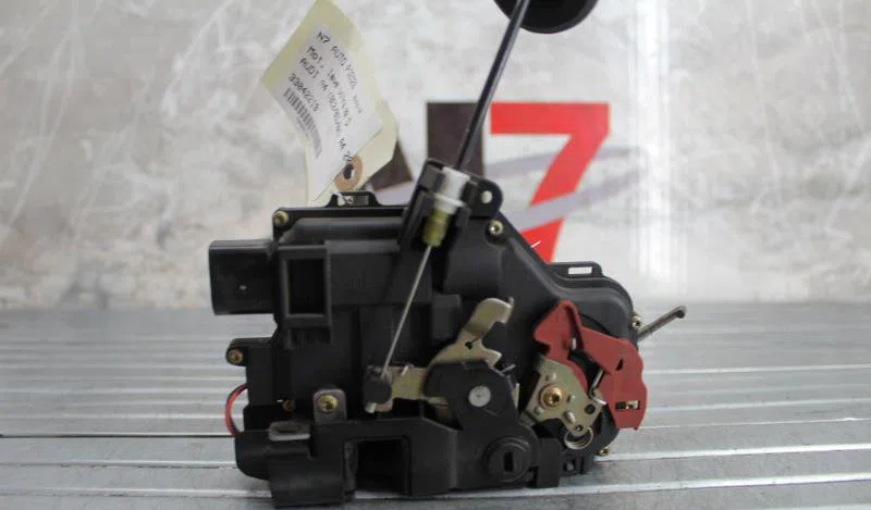 Moteur leve-vitre ard AUDI A4 2 PHASE 1 occasion