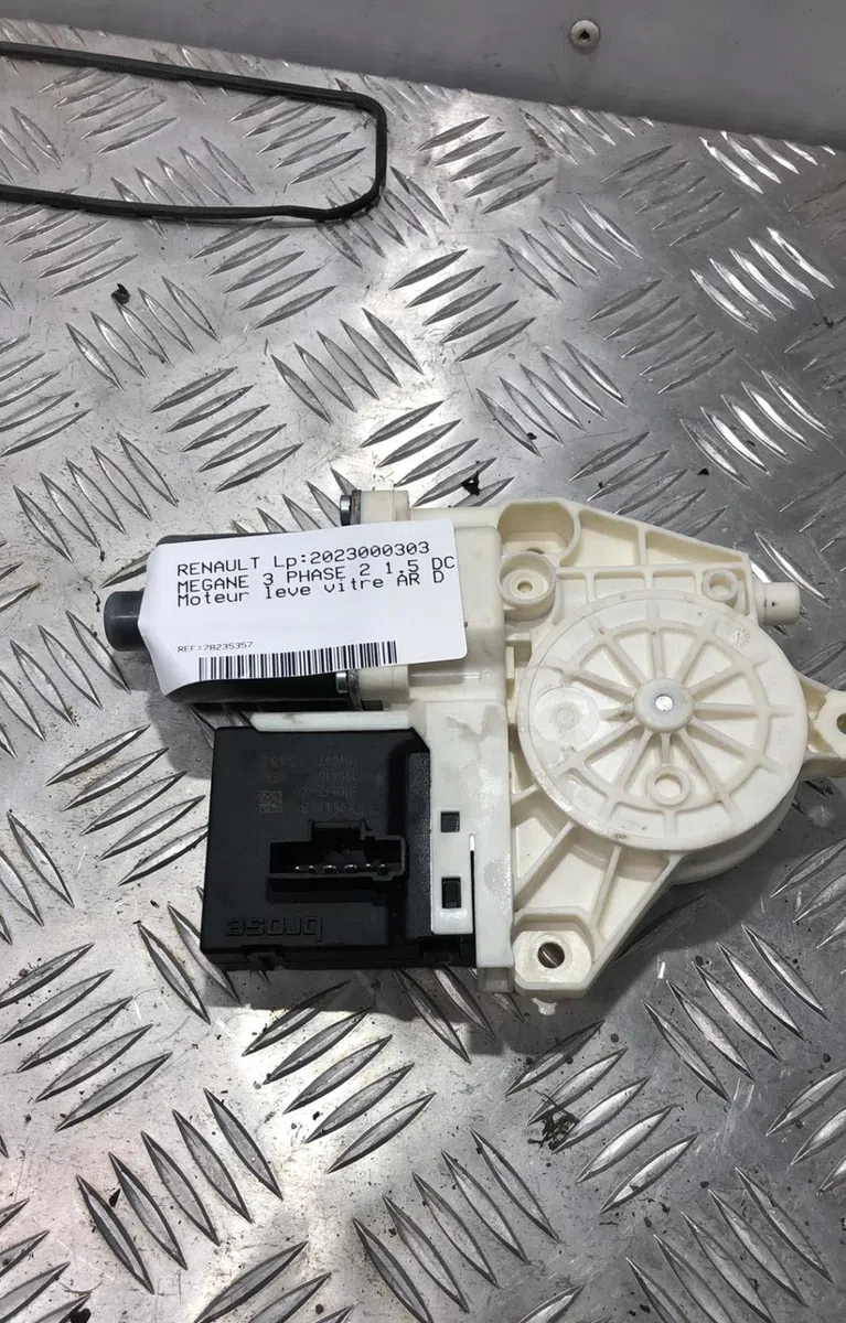 Moteur leve-vitre ard RENAULT MEGANE 3 PHASE 2 occasion
