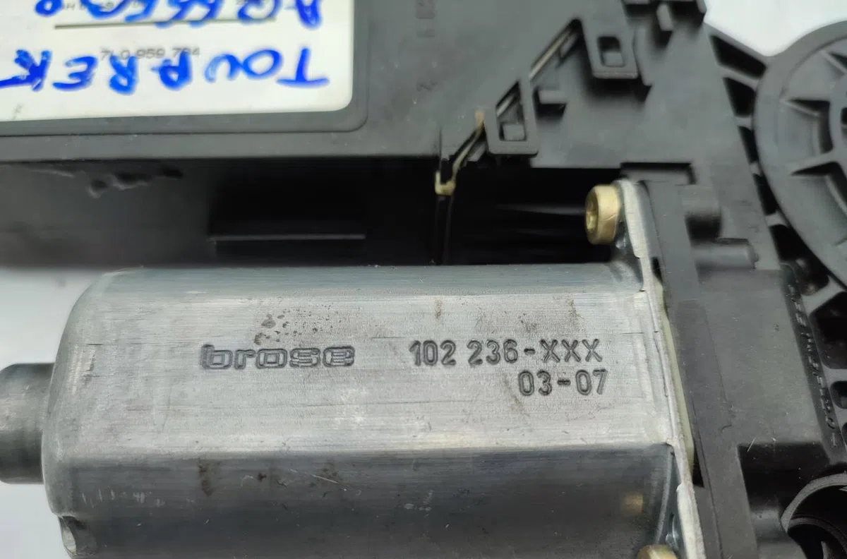 Moteur leve-vitre ard VOLKSWAGEN TOUAREG 1 PHASE 1 occasion