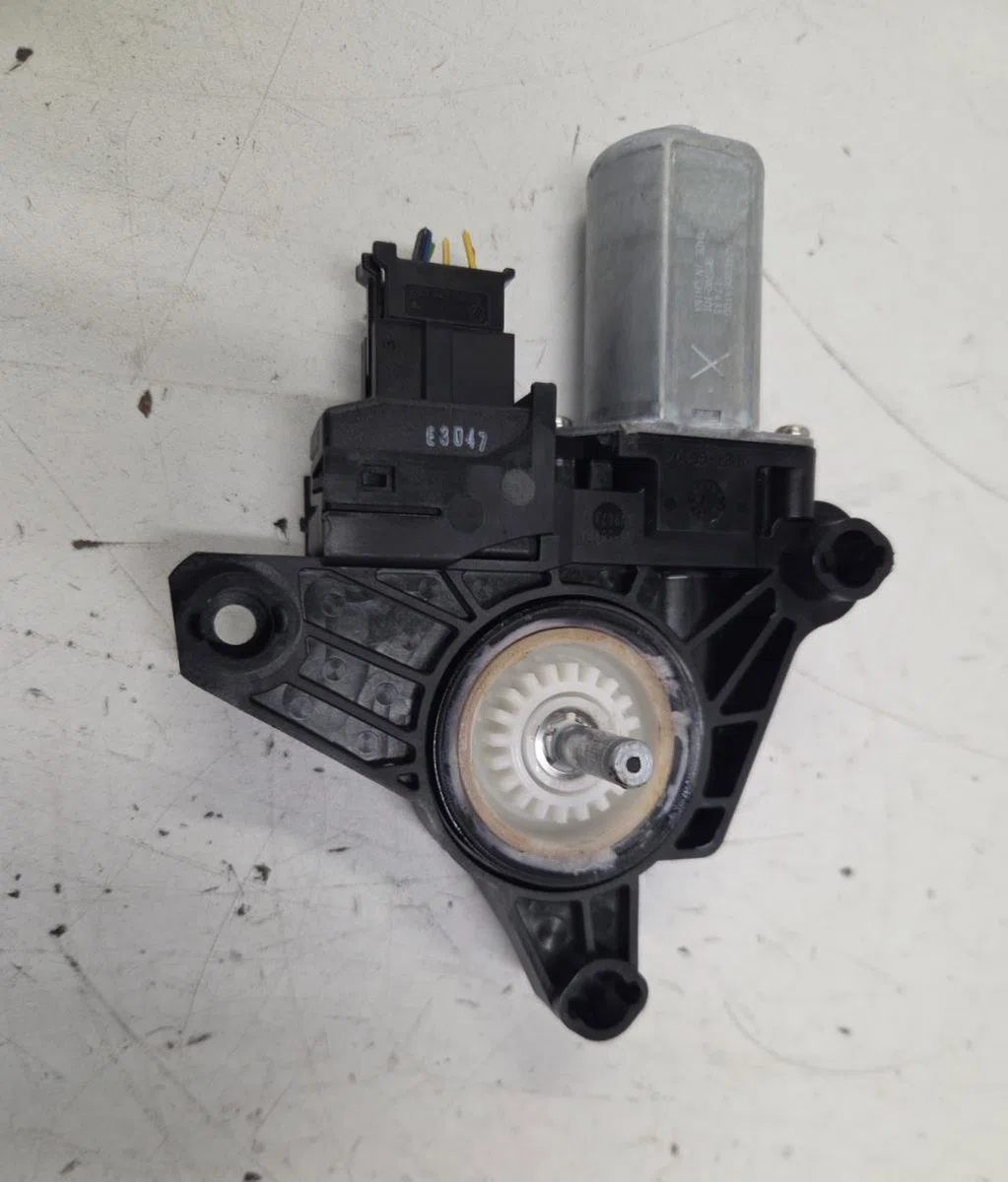 Moteur leve-vitre arg MERCEDES CLASSE B 246 PHASE 2 occasion