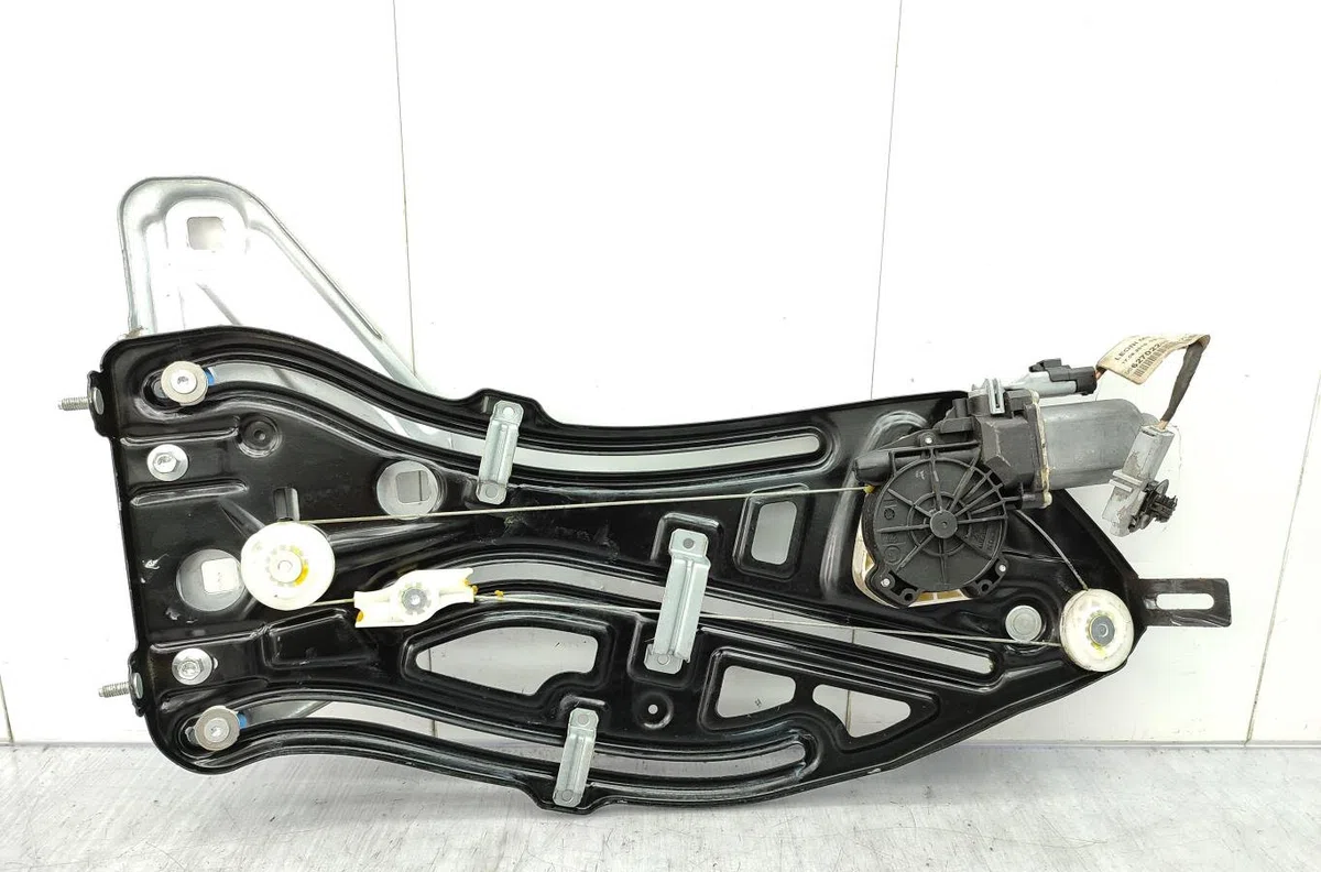 Moteur leve-vitre arg PEUGEOT 207 PHASE 2 CABRIOLET occasion