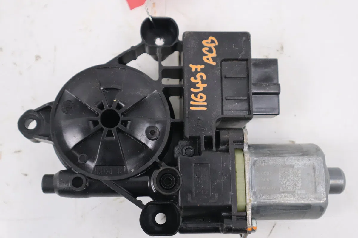 Moteur leve-vitre arg Seat LEON (5F1) 2.0 tdi (2012-2020) 5 portes occasion
