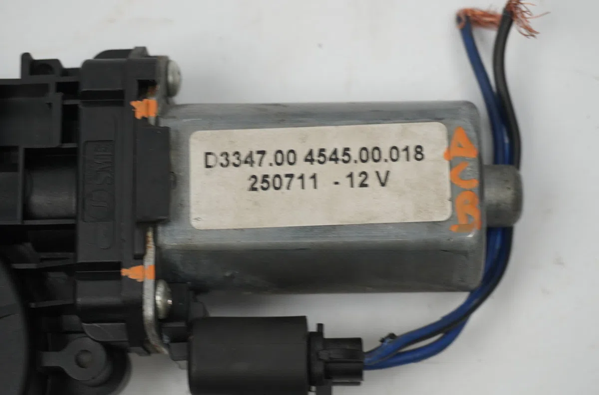 Moteur leve-vitre avd Renault CLIO II (BB_, CB_) 1.9 dti (b-cb0u) (1999-2005) occasion