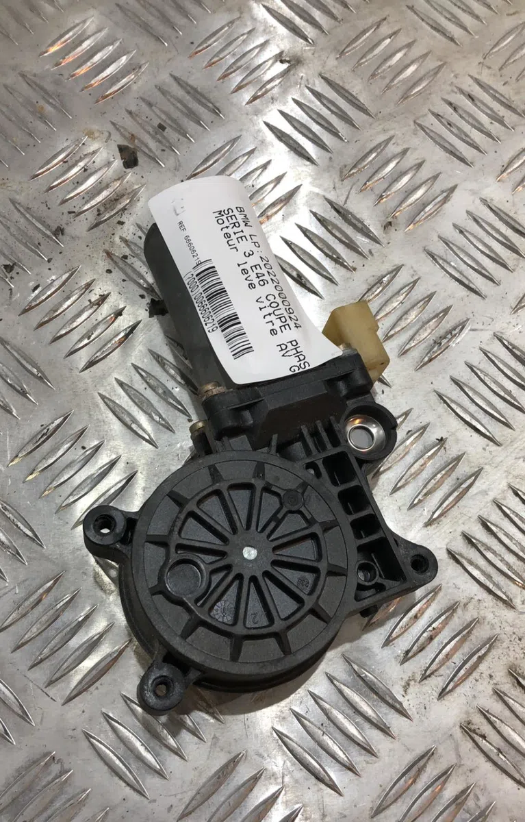 Moteur leve-vitre avg BMW SERIE 3 E46 COUPE PHASE 1 occasion