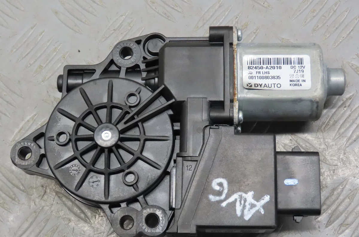 Moteur leve-vitre avg Kia CEE'D (JD) 1.6 crdi 136 (2015-2018) occasion