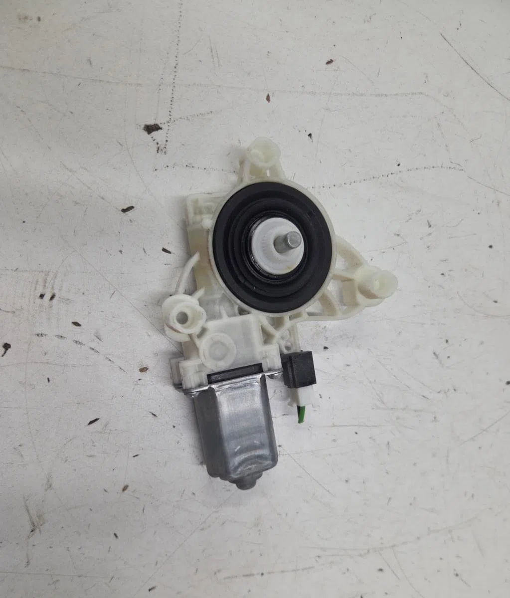 Moteur leve-vitre avg MERCEDES CLASSE A 177 PHASE 1 occasion