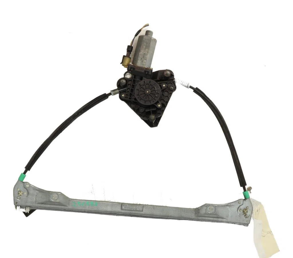 Moteur leve-vitre avg Renault CLIO II (BB_, CB_) 1.2 (bb0a, bb0f, bb10, bb1k, bb28, bb2d, bb2h, cb0a,... (1998-2010) 5 p