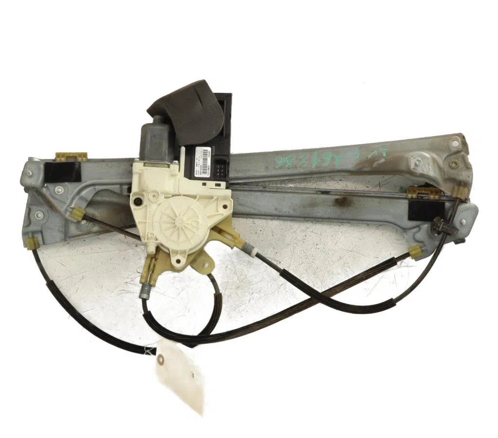 Moteur leve-vitre avg Renault LAGUNA III (BT0-1) 2.0 dci (bt01, bt08, bt09, bt0e, bt0k, bt12, bt1c, bt1d,... (2007-2015)