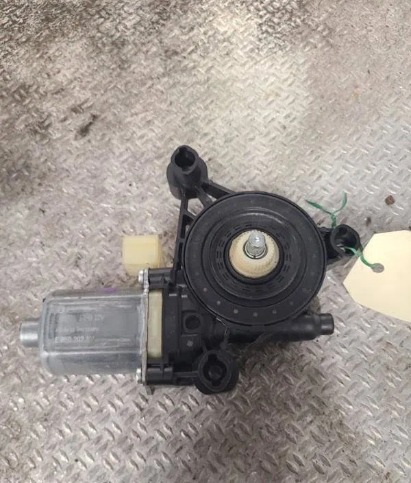 Moteur leve-vitre avg SEAT LEON 3 LEON 3 PHASE 2 occasion