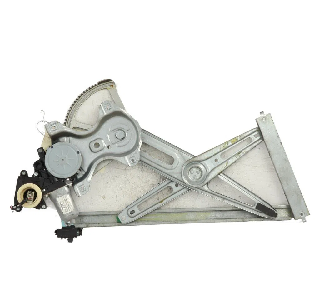 Moteur leve-vitre avg Toyota YARIS (_P9_) 1.0 vvt-i (ksp90_) (2005-2011) 5 portes occasion