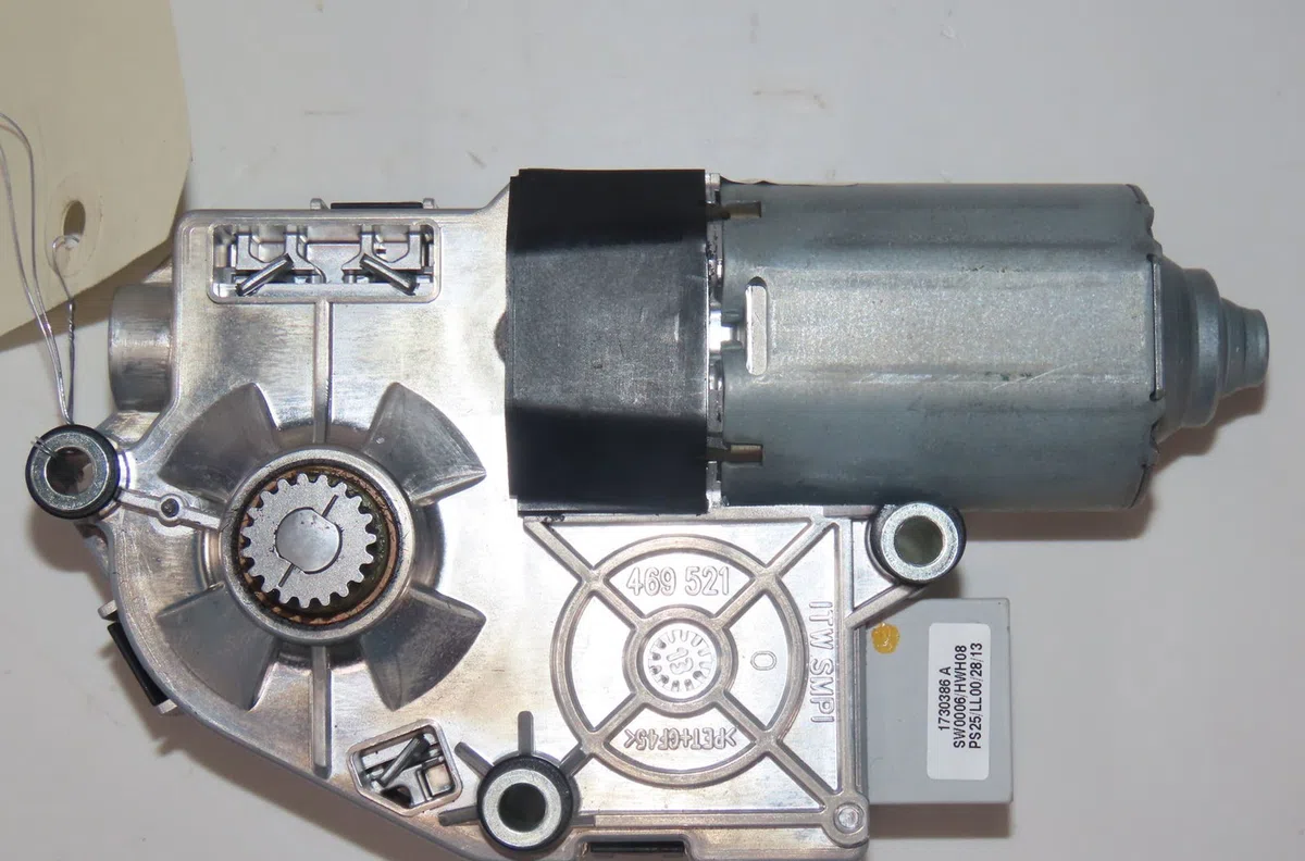 Moteur toit ouvrant Audi A8 D4 (4H2, 4H8, 4HC, 4HL) 3.0 tdi quattro (2010-2015) occasion