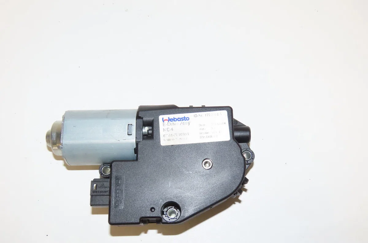 Moteur toit ouvrant Bmw 1 (F20) 118 d (2011-2015) occasion