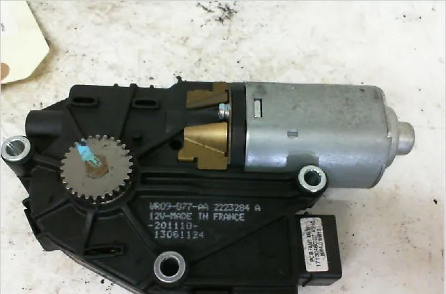 Moteur toit ouvrant PEUGEOT 3008 I Phase 1 04-2009--12-2013 2.0 HDI 163ch occasion