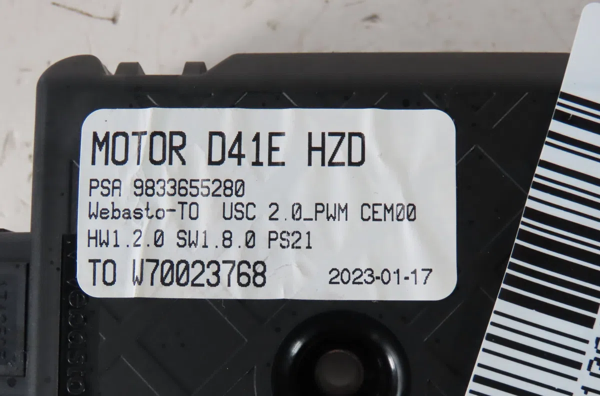 Moteur toit ouvrant Peugeot 308 III (FB_, FH_, FP_, F3_) Puretech 130 (fphnsl, fphnst) (2021) occasion