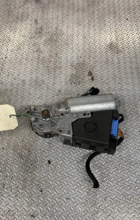 Moteur toit ouvrant Volkswagen GOLF IV (1J1) 1.8 t (1997-2005) occasion