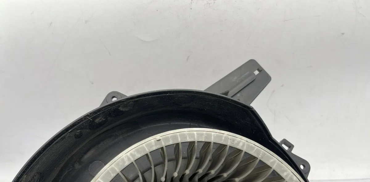 Moteur ventilateur chauffage AUDI A1 1 PHASE 1 occasion