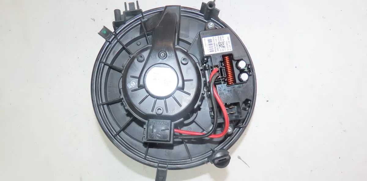 Moteur ventilateur chauffage Audi A3 (8V1, 8VK) S3 quattro (2013-2014) occasion