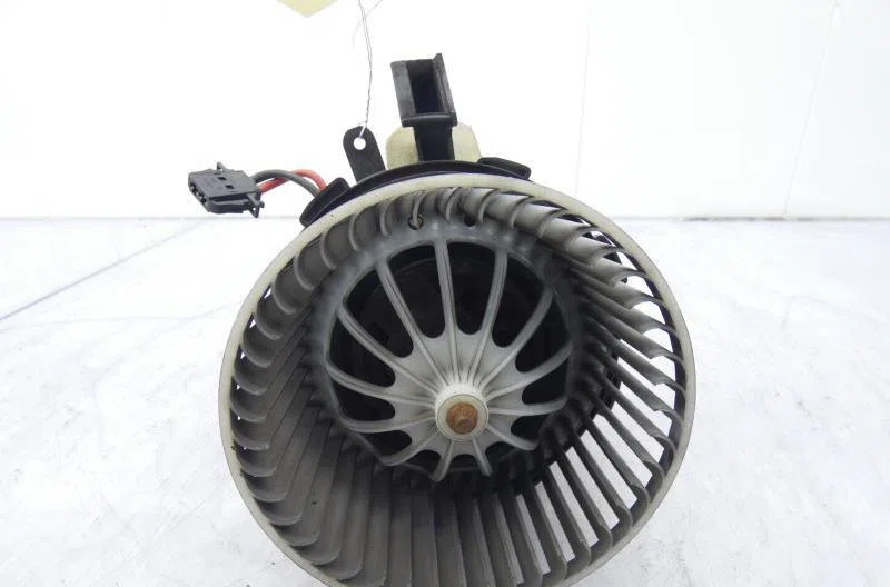 Moteur ventilateur chauffage AUDI A4 3 AVANT PHASE 1 BREAK occasion
