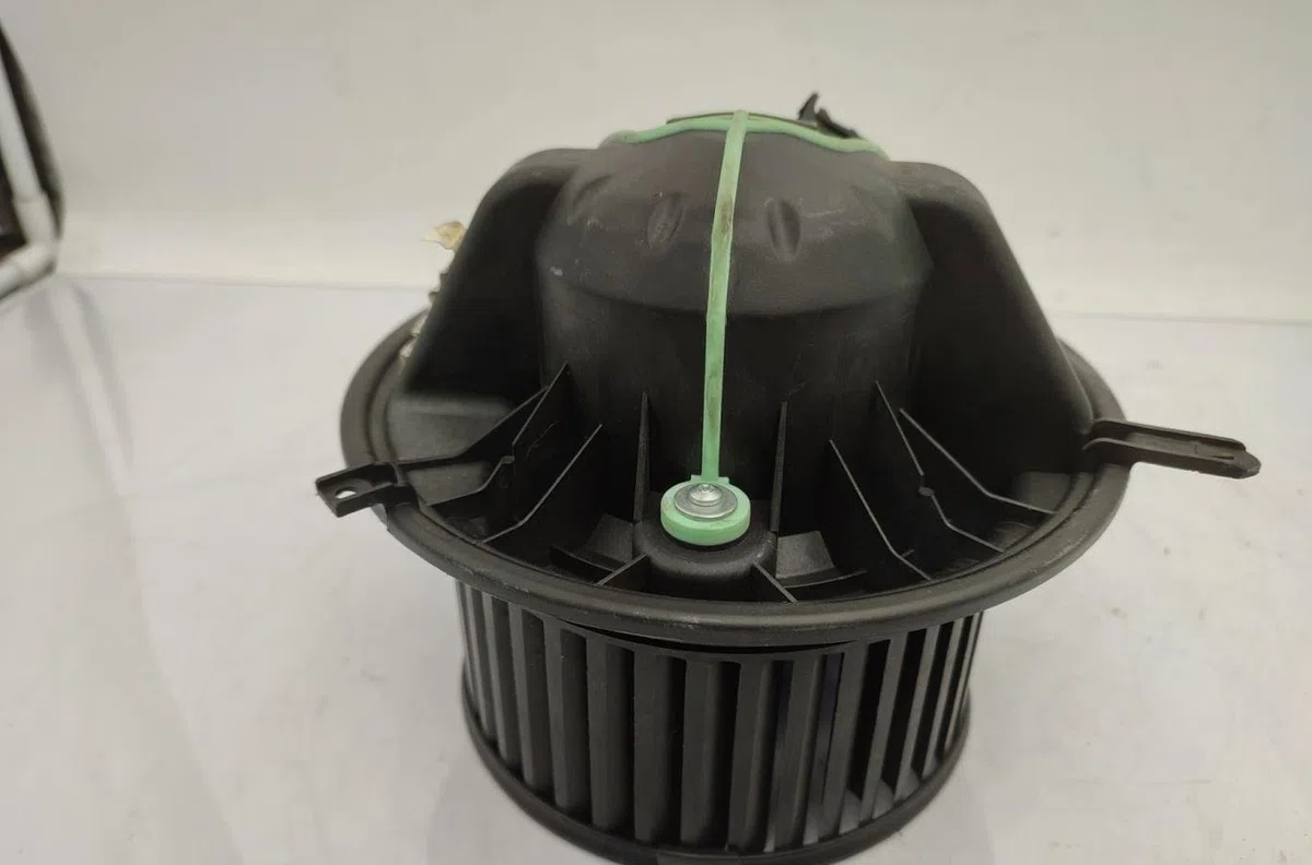 Moteur ventilateur chauffage BMW SERIE 3 E92 COUPE PHASE 1 occasion
