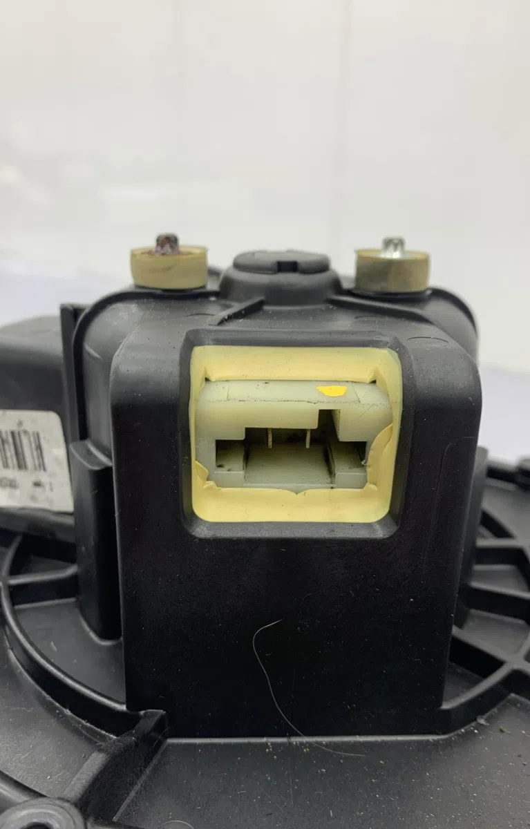 Moteur ventilateur chauffage CITROEN BERLINGO 2 PHASE 1 occasion