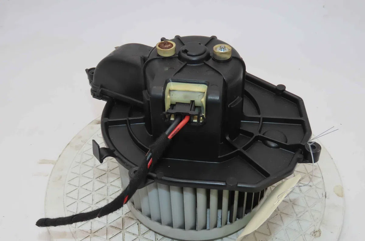 Moteur ventilateur chauffage CITROEN BERLINGO II occasion
