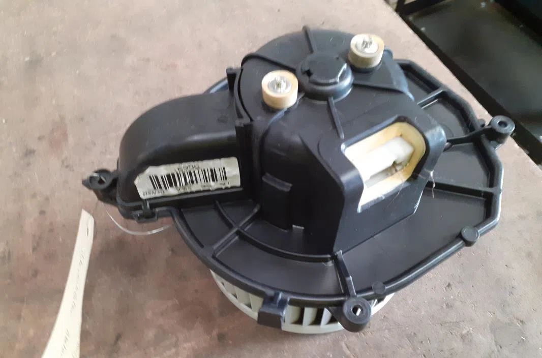 Moteur ventilateur chauffage Citroen BERLINGO MULTISPACE (B9) 1.6 bluehdi 100 (2014) occasion