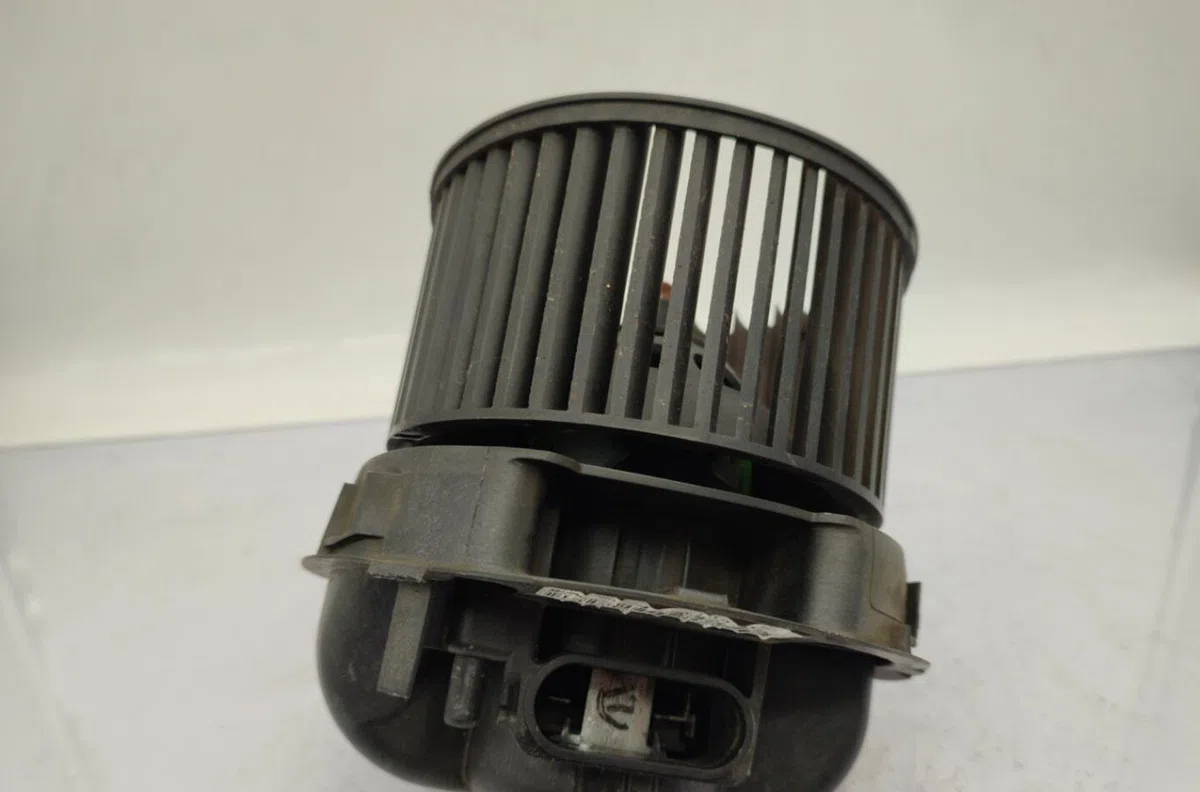 Moteur ventilateur chauffage CITROEN C1 1 PHASE 2 occasion