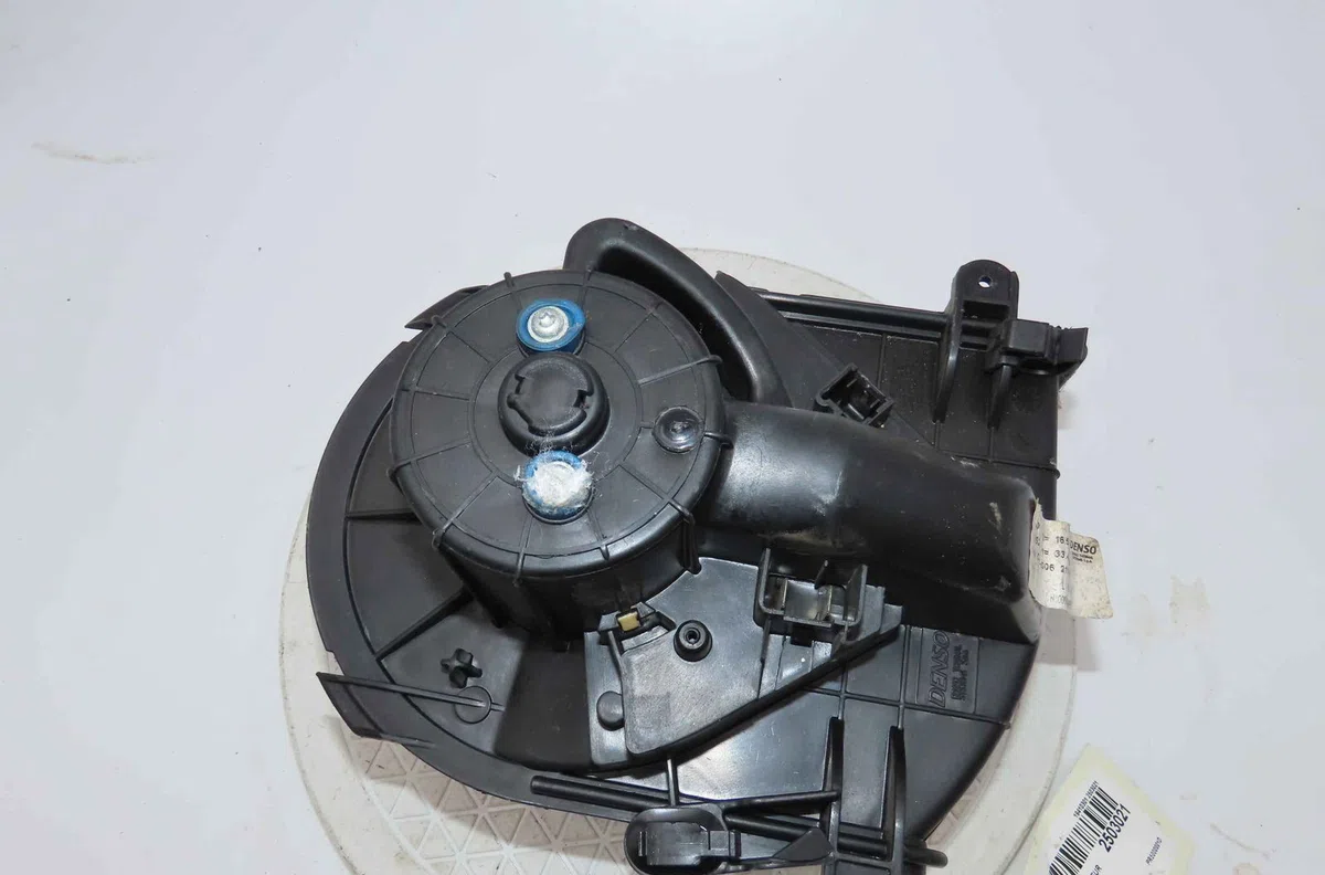 Moteur ventilateur chauffage CITROEN C8 occasion