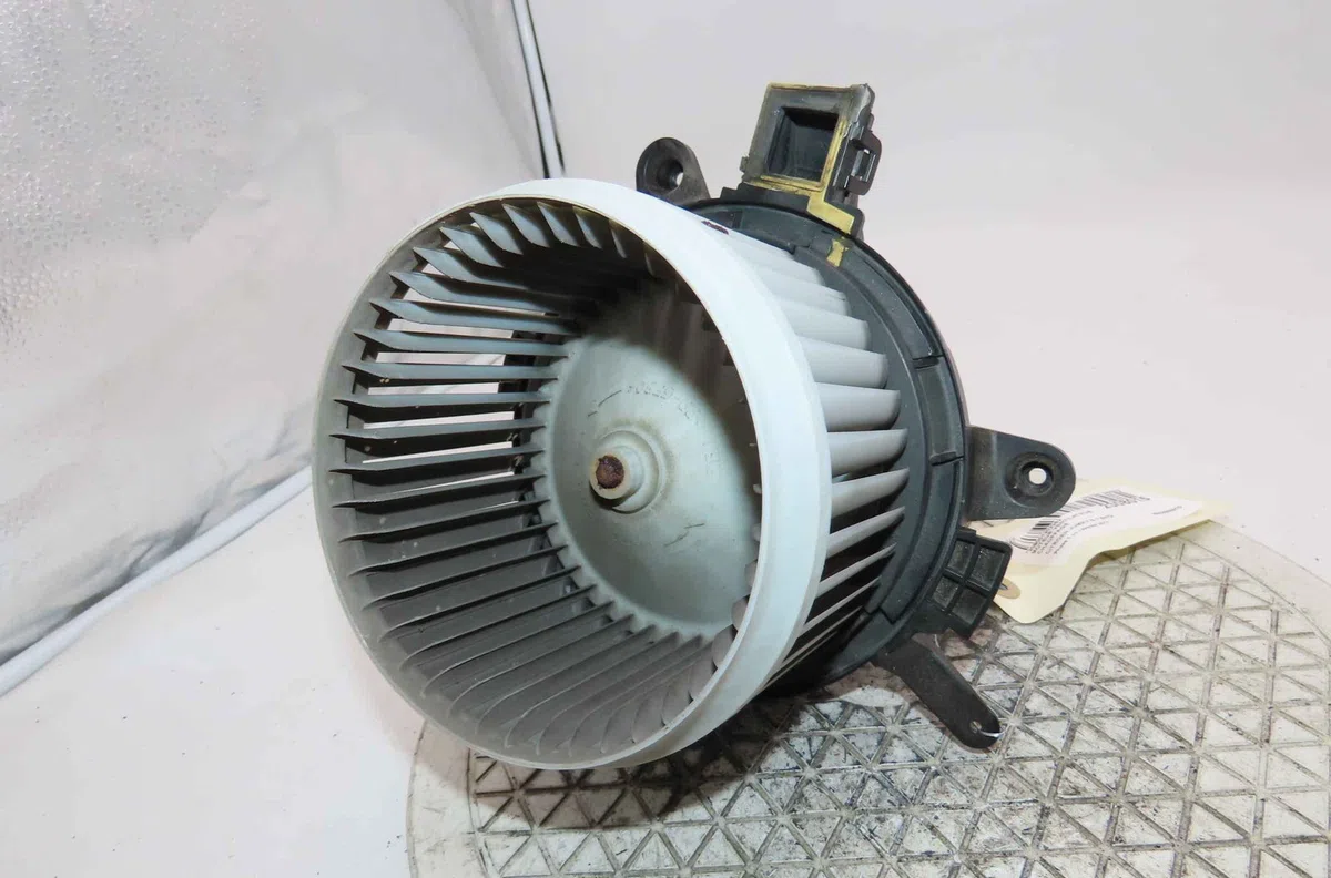 Moteur ventilateur chauffage CITROEN JUMPY III occasion