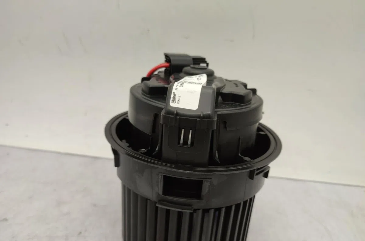 Moteur ventilateur chauffage DACIA DUSTER 2 PHASE 2 occasion